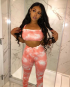 I absolutely LOVEE this wig!!! It is soo soft