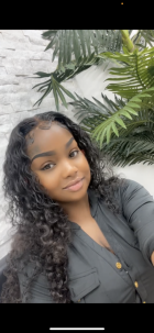 I LOVEEEEE THIS WIG, the length is exact and