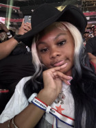 This wig was amazing! It was a last minute de