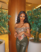 I love this hair so much! I've gotten so many