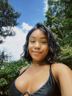 Super fast Deliver. Lace is very nice and wig