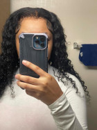 1) It didn’t smell 2) it feels is soft 3) j