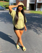 The hair is bomb! Good quality hair for a goo