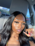 Y’all this wig is so soft and THE LACEEEEEE