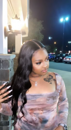 This hair is amazing, it’s true to length a