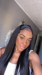 I love the wig she is great I'm in love!! I'm