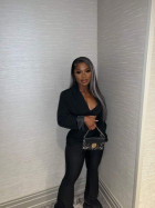 I love it sooo muchhh its so soft & true to l