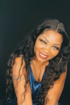 This wig bleached really well! Came pre pluck