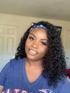 This wig is absolutely beautiful. It’s extr